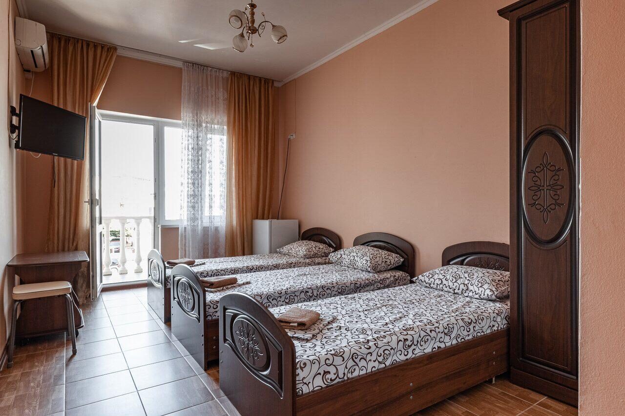 Estella19