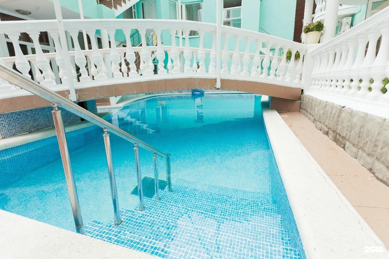 30258560076185756_cf2f