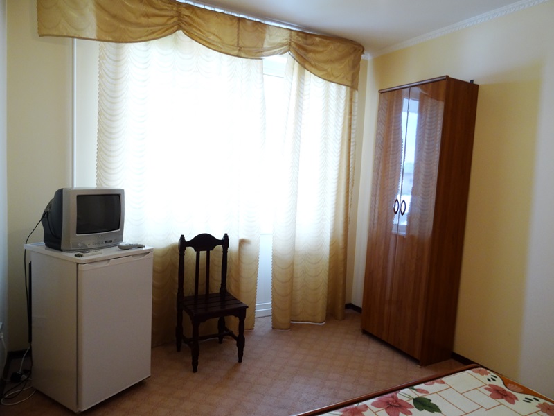 ЛАЗАРЕВСКОЕ-РИММА.2