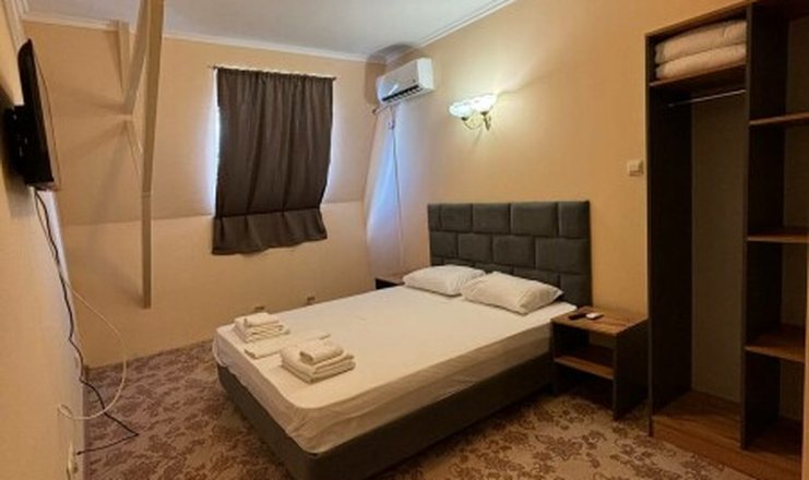 5738c1245ccf6a47d0cdbf6deb3ad9f2