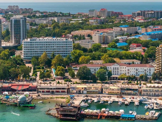 E000b91504342de1c0b9f3e22ace9ec4