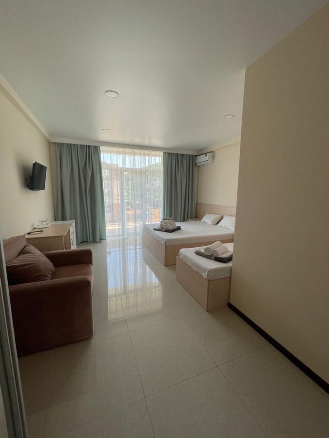 1da63f5d-04a5-4d80-ba1b-6768bfef710d