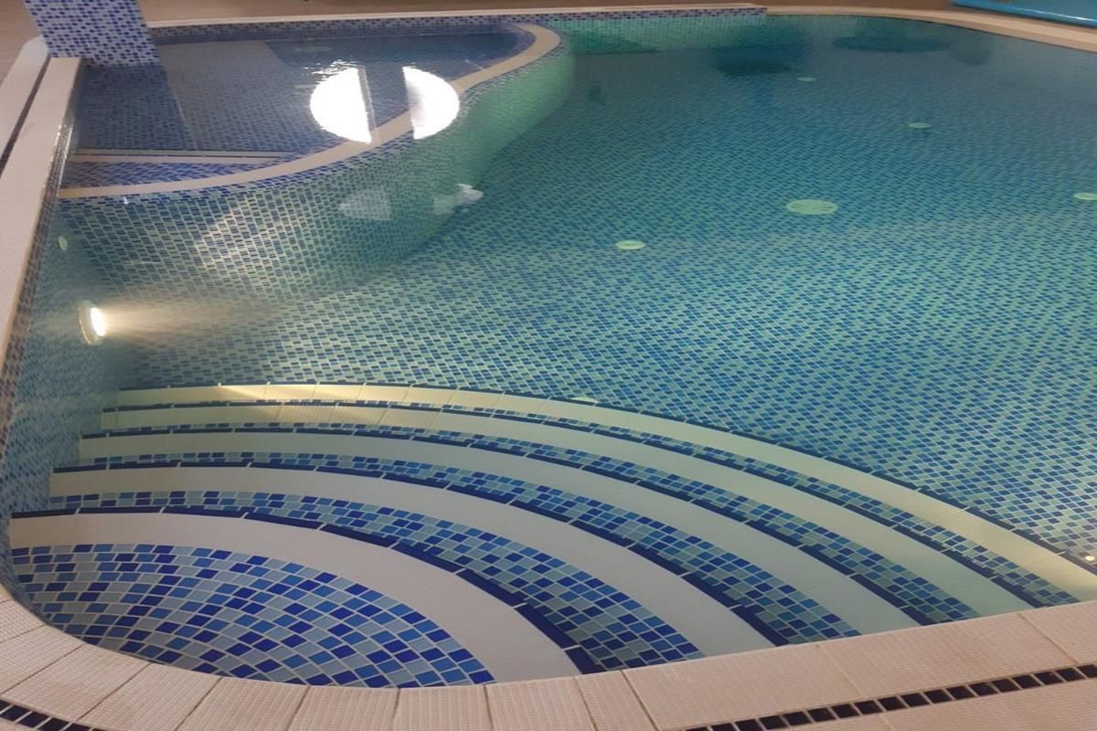 1606413896045-1558555099434_2 (1)