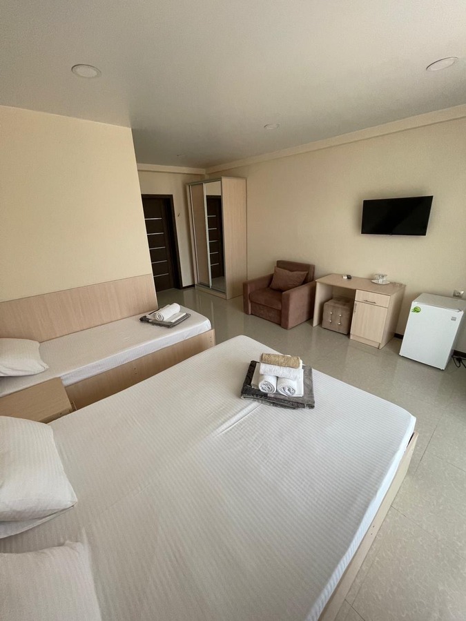 1a76c319-94b3-47cf-bc24-73c43f95b4dd